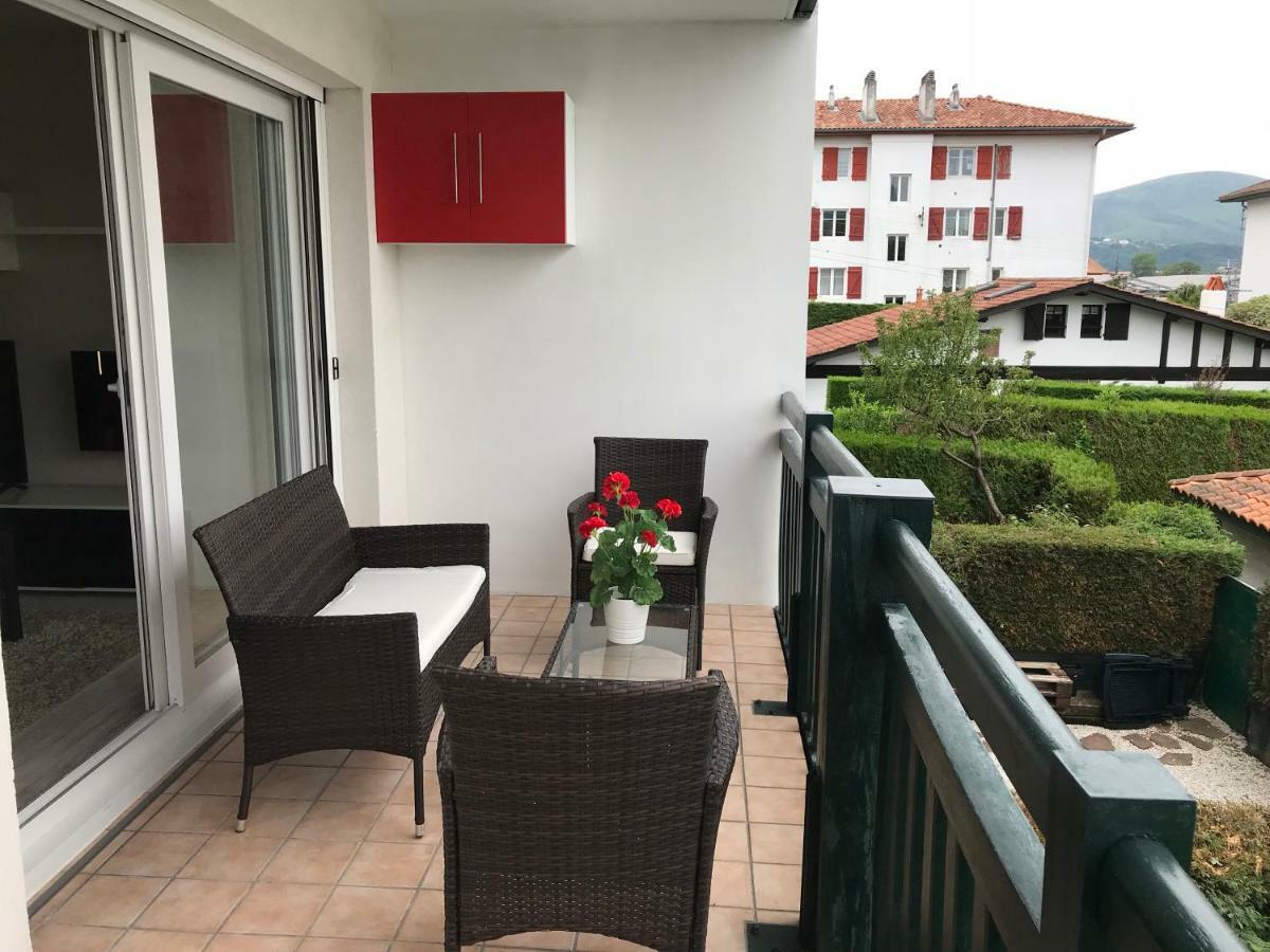 Port Bidassoa - T2 Coquet, Parking, Lit Xxl, Wifi, Pres De La Gare Hendaya Exterior foto